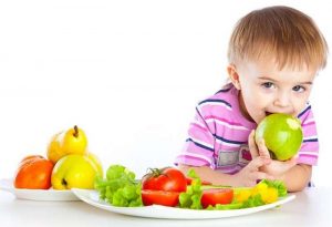 Витамины и вода в раннем детском возрасте (Vitamins and water in early childhood)